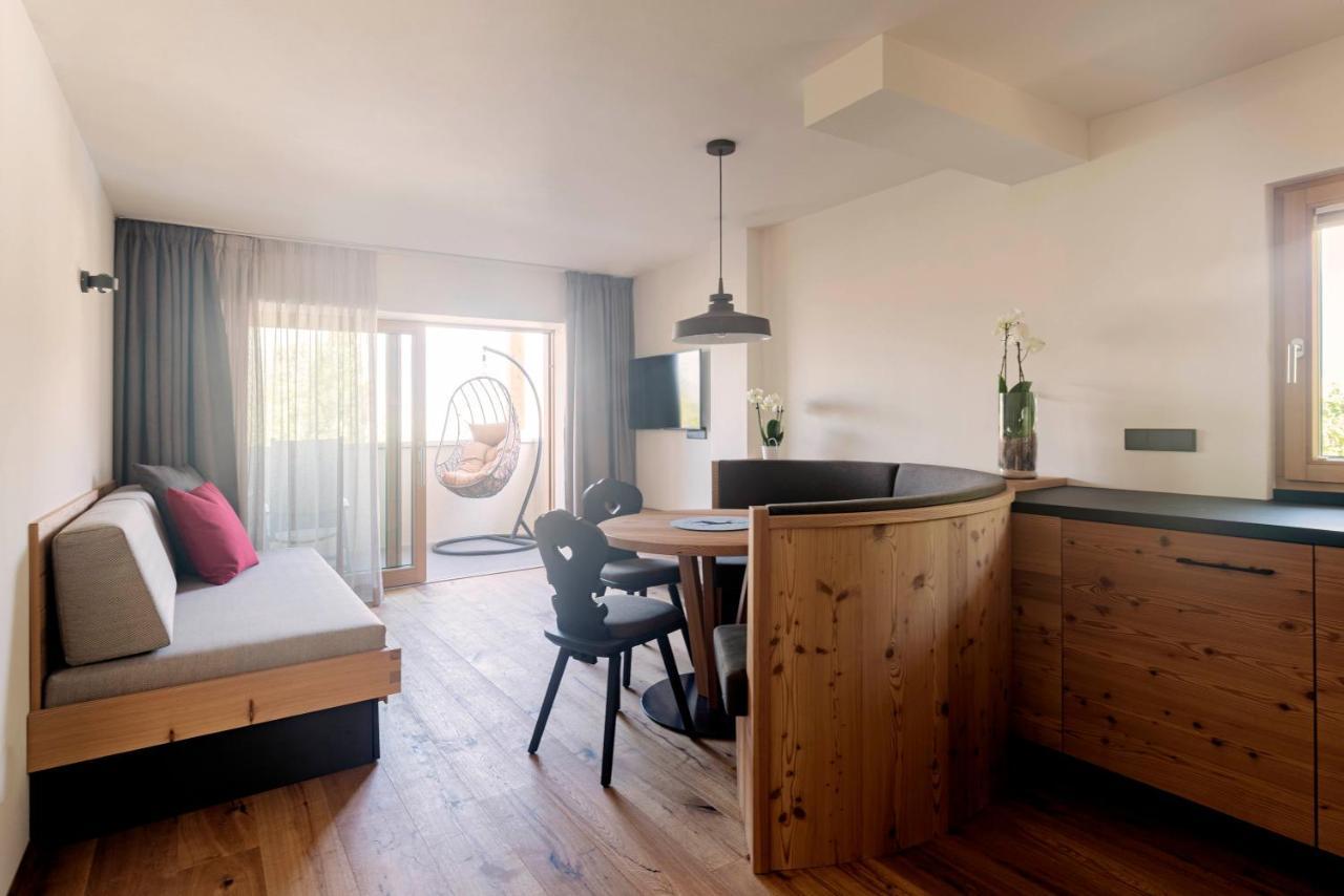Wanderhotel Teiserhof Funes  Exterior photo