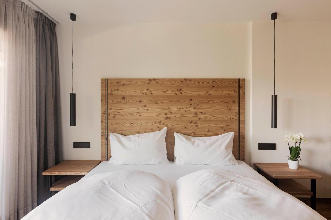 Wanderhotel Teiserhof Funes  Exterior photo