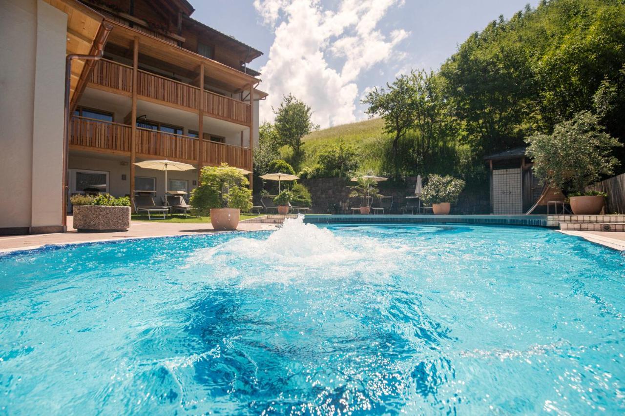 Wanderhotel Teiserhof Funes  Exterior photo