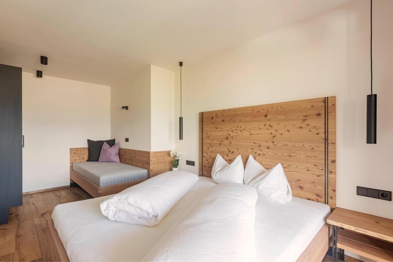 Wanderhotel Teiserhof Funes  Exterior photo